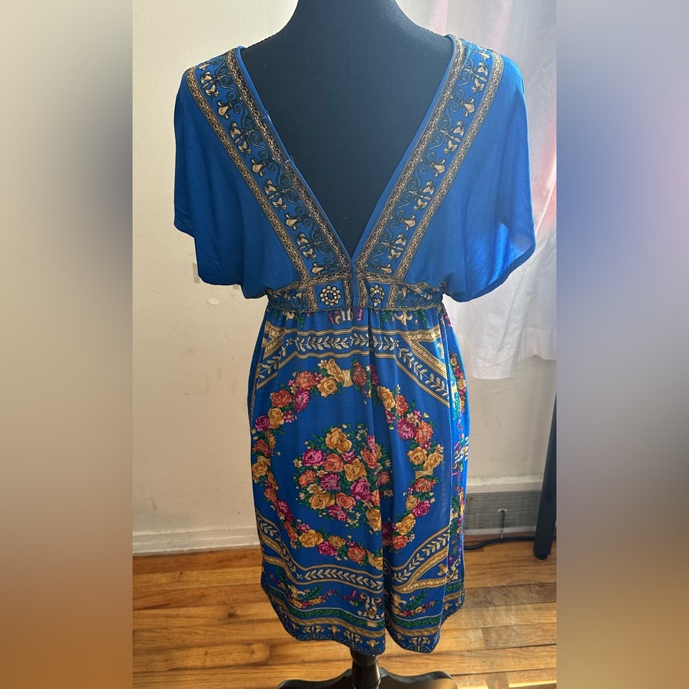 Blue Floral V-Neck Women’s Dress - Picture 2 of 3
